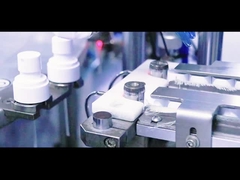 Bouteilles en plastique de shampooing